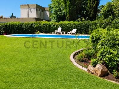 Imponente casa sobre dos lotes en Maschwitz Country Club- acepta permuta - 4