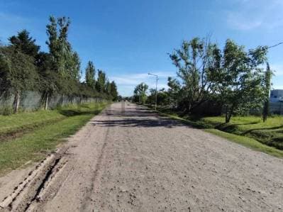 LOTE EN TDS 2 LINDERO A PUERTO ROLDAN - 2