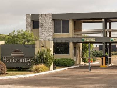 Lote a Laguna en Horizontes al sur Canning - 2