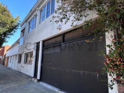 Departamento 2 dormitorios con cochera en La Plata - Principal