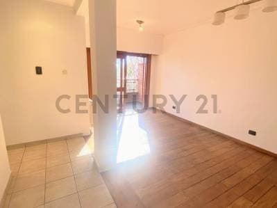 Departamento de 1 dormitorio en VENTA con balcón - 3