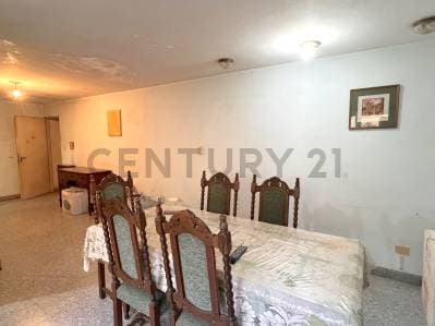 DOS DEPARTAMENTOS EN PLANTA ALTA CON INGRESO POR ESCALERAS-IDEAL INVERSIÓN Venado Tuerto - 4