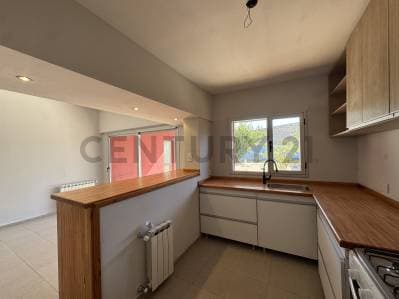 CASA EN VENTA CALLE ARTIGAS AL 2100 - 5