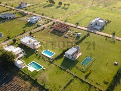 143 y 620 Lotes en venta Arana - Principal