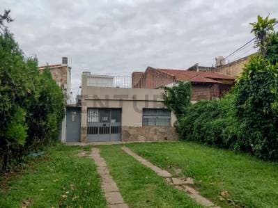 VENTA CASA 2 DORMITORIOS BARRIO BELLA VISTA - Principal