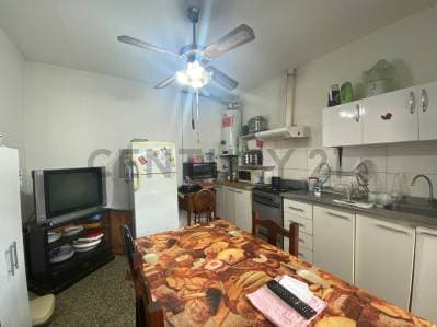Venta de PH de 2 ambientes al frente con patio y Terraza Lanús Oeste - 3