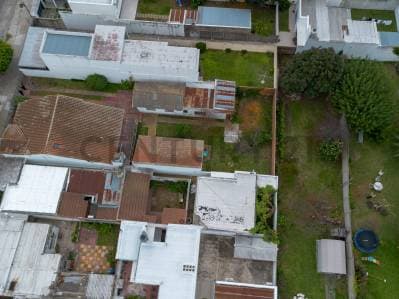 Lote con casa a demoler - 2