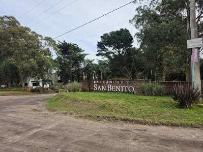 Venta lote Barrancas de San Benito - 2