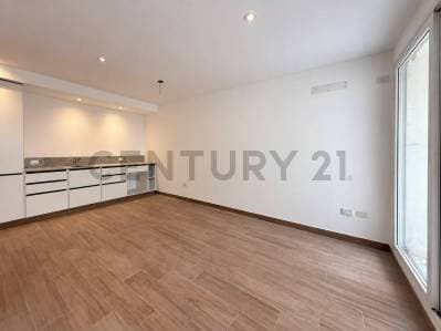 VENTA DEPARTAMENTO 2 AMBIENTES CON PATIO Y PARRILLA A ESTRENAR -FLORES - 5