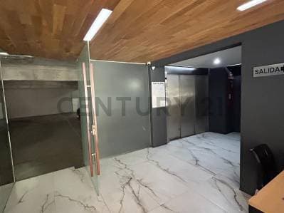 VENTA OFICINA EN MONSERRAT - 5