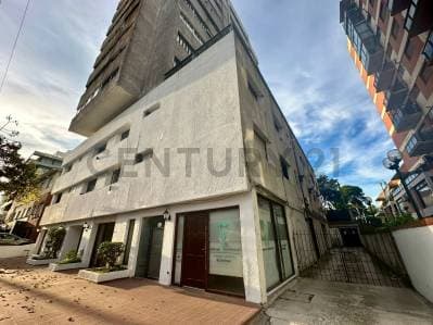 Departamento 2 ambientes en venta Pinamar Centro - Principal