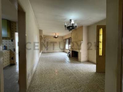 Venta Casa 3 ambientes a reciclar en Tortuguitas - Principal