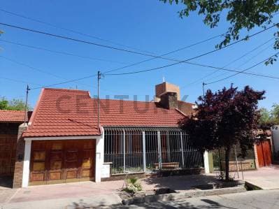 CASA EN VENTA - Principal