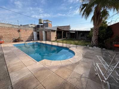 QUINCHO CON PILETA EN VENTA - 2