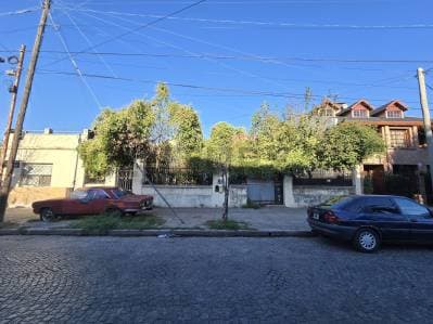 Terreno en venta VILLA LUGANO - 2
