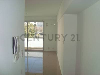 DEPARTAMENTO DOS AMBIENTES A ESTRENAR con COCHERA BALCON al FRENTE - 4