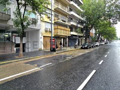 Dos ambientes con cochera en venta en BOEDO - 3