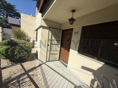 VENTA | CASA 4 AMBIENTES + DEPTO INDEPENDIENTE | APTA CRÉDITO|DESOCUPADO - 3