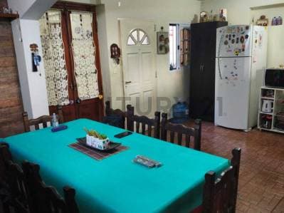 VENTA PH CON COCHERA, Al frente 37 N 74. - 4