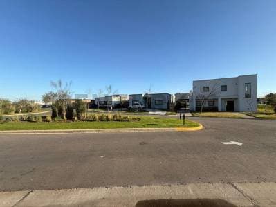 VENTA LOTE 483 M2 PILAR DEL ESTE BARRIO SAN RAMON - 5