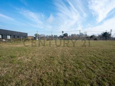 LOTE EN VENTA EN LAS CAROLINAS CITY BELL - Principal