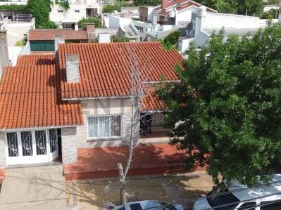 Elegancia y espacio: Casa con piso de mármol, patio de 40 m, patio de invierno y ubicación. VENADO T - 2
