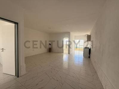Ph en venta con pileta y cochera en San Carlos La Plata - 2