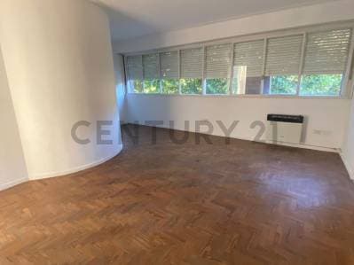 Departamento de 3 Dormitorios Reciclado en Venta - 4
