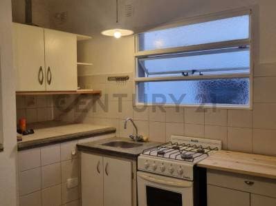 Venta de Monoambiente-Excelente ubicación - 5