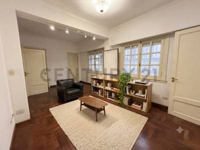 SEMIPISO ANTIGUO EN VENTA CALLE 58 6Y7 LA PLATA 110M2 3 DORMITORIOS 2 BAÑOS AMPLITUD Y LUZ - 2
