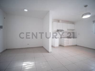 Casa en venta Calle 38 entre 18 y Plaza Güemes - 4