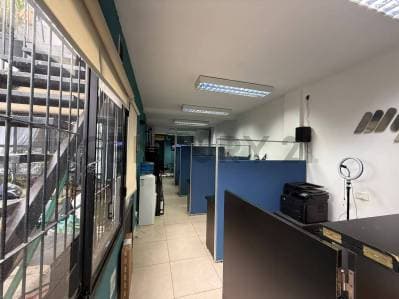 ALQUILER OFICINA SAN ISIDRO – 60 M² - 3