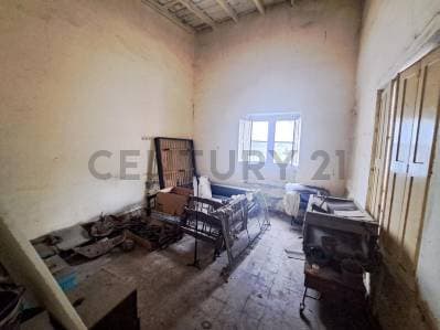VENTA CASA PARA DEMOLER/REMODELAR EN ALBERDI 329Mts oportunidad INVERSIONISTAS - 5