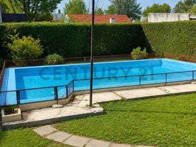 Casa Quinta en Venta con Parque y Pileta en Olmos - 2