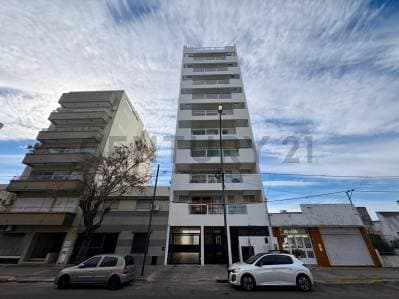 Departamento en venta en La Plata tipo Monoambiente - Principal