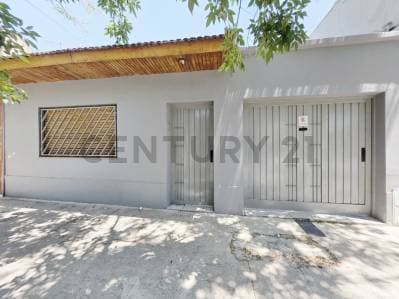 CASA EN VENTA PARQUE CHAS - 2