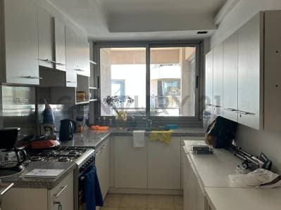 Venta departamento / oficina 2/3 ambientes en Estudios de la Bahia 1 Nordelta con vista a la laguna - 4