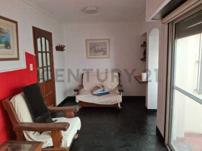 CASA VENTA PIÑEYRO 5 AMBIENTES CON COCHERA Y TERRAZA - 2