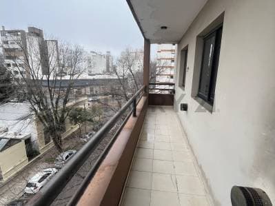 Departamento de 2 dormitorios con cochera descubierta | 5 e/ 57 y 58 - 4