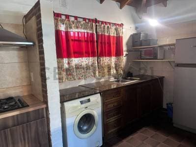 Casa en Venta de 3 Dormitorios en Ostende Excelente Ubicación - 2