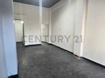 Alquiler Local Comercial 3 x 7 m | Excelente Ubicación sobre Brandsen | A metros del Hospital de Itu - 3