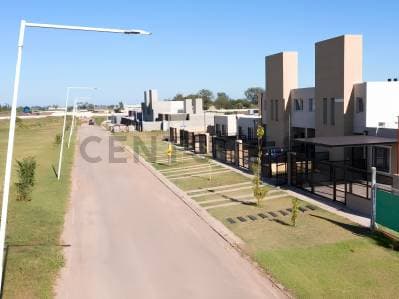 Venta Lote en Barrio Abierto Residencial Terranova, Capitán Bermúdez - 4