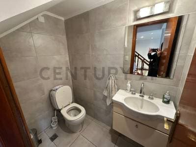 EN VENTA! Duplex 4 ambientes - 5