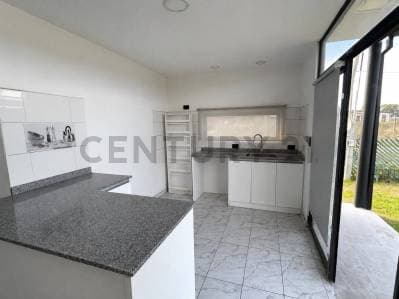 Venta de Casa quinta en Coronel Brandsen - Principal