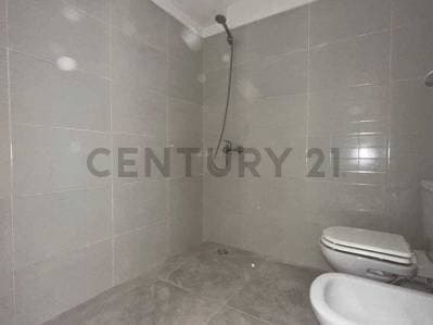 Amplio Dpto a ESTRENAR!!! 1 Dormitorio con Balcón - 4