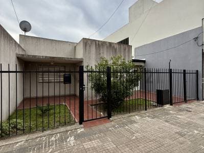 61 entre 30 y 31, Casa en Venta, La Plata. - Principal