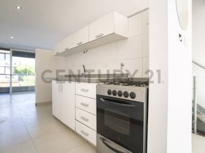 DEPARTAMENTO EN ALQUILER EN CITY BELL TIPO DUPLEX DE DOS DORMITORIOS - Principal