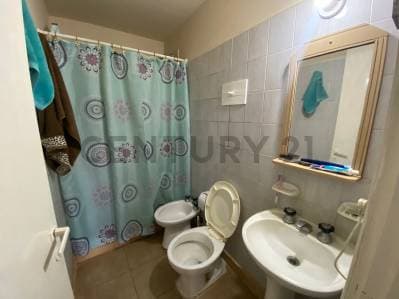 VENTA! Casa 3 ambientes - 3