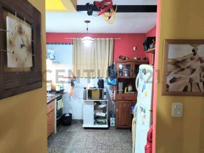 8 e/ 516 y 517 - PH EN VENTA APTO BANCO RINGUELET - 4