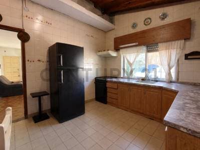 Casa con Gran Patio, Pileta y Cochera Múltiple sobre 243 m² – Zona Estratégica Tigre - 3